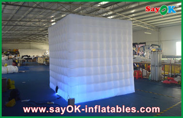 Cabine iluminada portátil gigante da foto do cubo alugado inflável da cabine da foto inflável com diodo emissor de luz