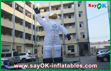 Personagens de publicidade infláveis 4m Oxford Cloth Outdoor Holiday Inflatables White Spaceman Para publicidade