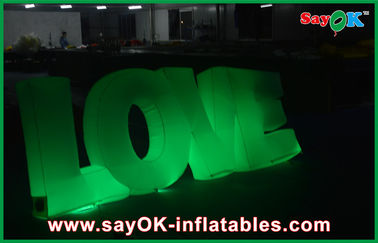 Amor que ilumina o pano exterior do nylon das decorações de Inflatables da jarda