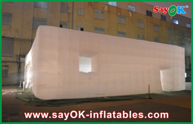 O OEM inflável do clube noturno conduziu a barraca inflável gigante do ar do cubo para as feiras, 14 x 14m