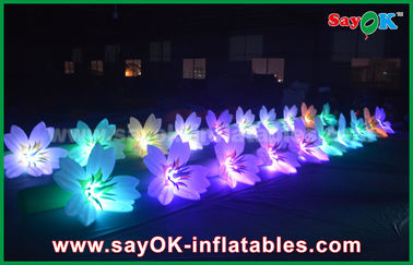 decoração inflável colorida da corrente de flor do casamento da iluminação de 8m na fase