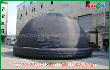 Barraca móvel inflável da projeção da abóbada do planetário da explosão preta com ventilador de ar