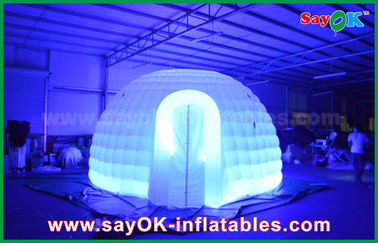 A cor inflável do iglu da abóbada da barraca mudou a iluminação da barraca inflável redonda da abóbada com material de pano de Oxfor