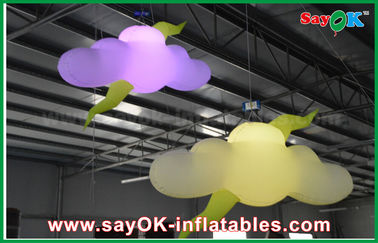 Encene a nuvem inflável dos produtos infláveis feitos sob encomenda da decoração com luz do ventilador/diodo emissor de luz