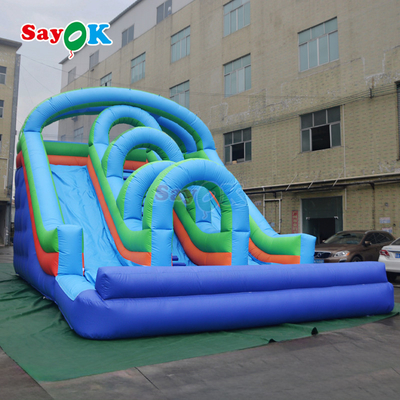 Slides de água infláveis Slide de água duplo com piscina Slide de água inflável para crianças e adultos