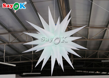 A suspensão branca Stars a decoração inflável da iluminação de 1.5m