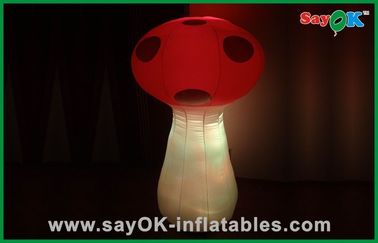 A decoração de iluminação inflável Inflable da decoração do cogumelo do diodo emissor de luz cresce rapidamente