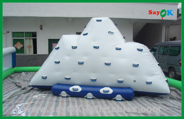 A água inflável gigante brinca o iceberg inflável pequeno para crianças
