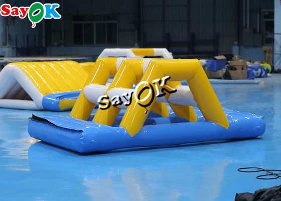 Brinquedos de trampolim aquático 3x2x1mH Pequenos brinquedos de água infláveis Curso de obstáculos Sport Arch Bridge