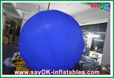 A bola inflável exterior azul personalizada com 12 cores conduziu luzes