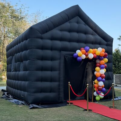 Tenda de clube noturno inflável portátil com tecido oxford impermeável, iluminação LED personalizável e configuração rápida para eventos ao ar livre